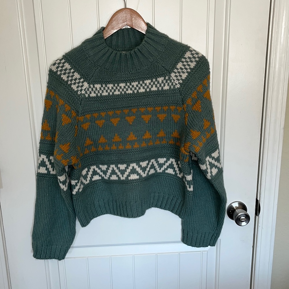 Universal Threads Sweater NWT